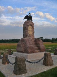 Памятник 4-му резервному кавалерийскому корпусу на Бородинском поле. 1912 г. (Памятник 4-му кавалерийскому корпусу генерала К.К. Сиверса)