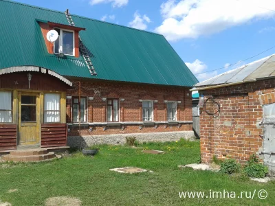 Глыба льда упала с крыши на женщину с малышом в Белебее - СобкорУфа - Новости Уфы и Башкирии