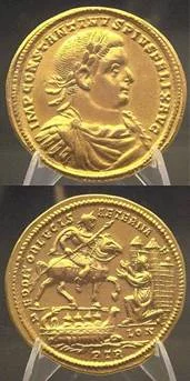 Золотой медальон в честь победы римского императора Констанция I Хлора над британским сепаратистом-узурпатором Аллектом.