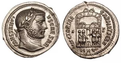 Серебряная монета (аргентей) Констанция I Хлора с изображением его профиля на аверсе и четырех соправителей-тетрархов на реверсе