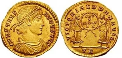 Профиль августа Константина II на монете