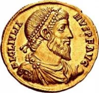 Севаст Юлиан Философ с «козлиной» бородой на золотой монете