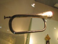 Георгиевские серебряные сигнальные рожки с надписью: "За Порт-Артур в 1904 году"