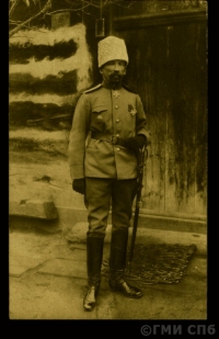 Портрет генерала Корнилова. Почтовая открытка начала XX в. Фотобумага. фотопечать, 13,5 х 8,5 см., Россия. ГМИ СПб