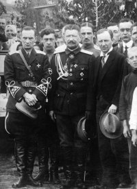 Вице-адмирал А.В. Колчак и генерал от кавалерии М.М. Плешков. КВЖД, 1918 г.