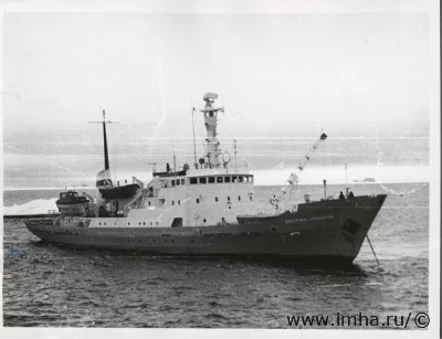 "Валериан Альбанов", гидрографическое судно ГП ММФ СССР. Фотография, вторая половина XX века, позитив ч/б глянцевый, фотопечать черно-белая, 16,9х22,9 см. ФГБУК "Российский государственный музей Арктики и Антарктики"