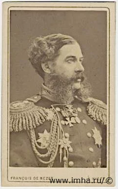 Князь Александр Михайлович Дондуков-Корсаков. Фотография. Российская империя, Киев, 1865-1872. Фотобумага, картон, альбуминовая печать, 9,0х5,6 (фотография); 10,6х6,6 (паспарту). ФГБУК "Государственный музей истории российской литературы имени В.И. Даля"