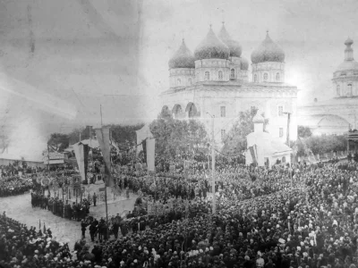 Открытие памятника Императору Александру II в селе Кимры (ныне Тверская область) в 1912 году.