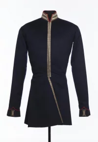 Чекмень офицерский Черноморского казачьего войска времен Александра II. Россия, 1855-1881 гг. Россия, 1855-1881 гг. Сукно, шитье серебряное, 86x89 см. ГЭ