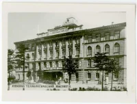 Технологический институт. Московский проспект, дом 26/49. 1828 - 1831. Ленинград. Химико-технологический институт. Постников А И; Анерт Эдуард Христианович; Максимов А. П. Фасад. "Союзфото", Ленинград, 1935 г. Фотобумага, черно-белое фото, 5,9 х 8,0 см. музей архитектуры имени А.В. Щусева