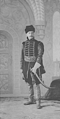 Флигель-Адъютант Князь Василий Александрович Долгоруков (Ловчий -времен Царя Алексея Михайловича). - лист (113) из "Альбома Костюмированного бала в Зимнем дворце в феврале 1903 года". Вып. II. Левицкий, Сергей Львович (1819-1898) (фотограф). Санкт-Петербург, Россия, 1904 г. Бумага, фототипия, 48,2х34,5 - лист; 18х9,3 – изображение. Государственный музей-заповедник "Петергоф"