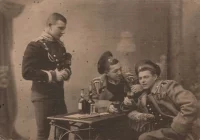 Юнкера Елисаветградского кавалерийского училища.1910-1912 гг. В центре – С.В. Богаевский (1892-1918).