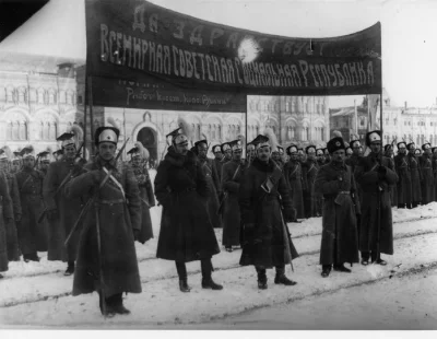 Красные уланы, но возможно и не поляки