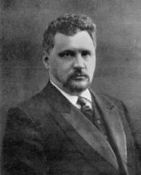 Вязигин Андрей Сергеевич. Вязигин Андрей Сергеевич, вместе с другими заложниками, был зарублен, в ночь на 24 сентября 1919 года красноармейцами. А.С. Вязигин был инициатором учреждения в Харькове отдела Союза Русского Народа, и 15 января 1906 года Харьковский отдел СРН (ХСРН) был торжественно открыт.