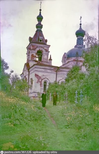 Воскресенская церковь в деревне Голубково