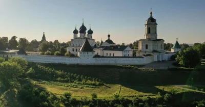 Высоцкий ставропигиальный мужской монастырь города Серпухова. 2021 г.
